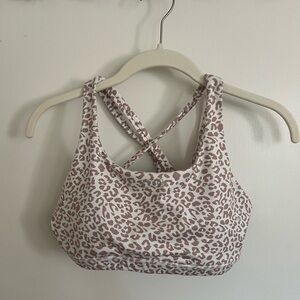 Fleo Isla Sports Bra, size medium.